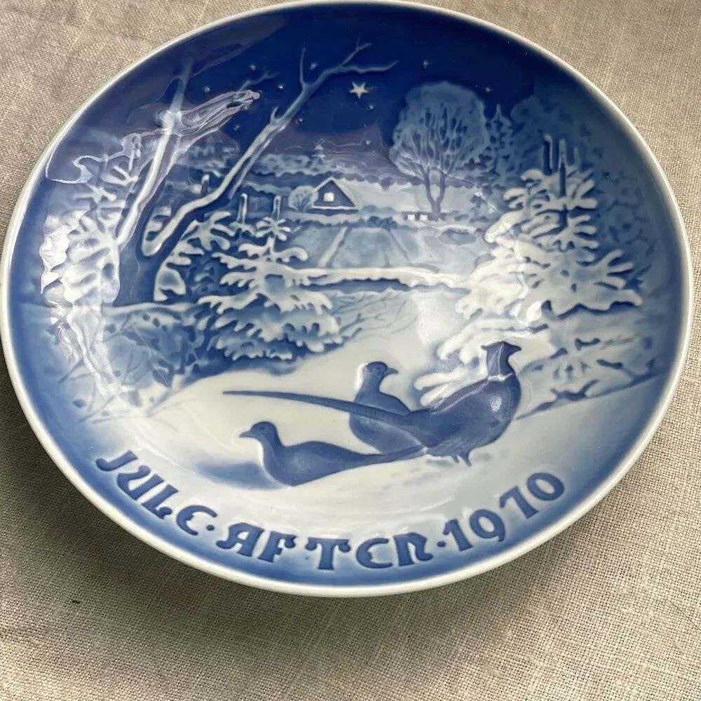1970 Bing & Grondahl Christmas collector plate “ Pheasants in the snow” 8000/907
